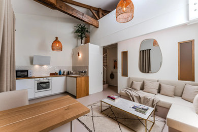 Idée de décoration pour un salon méditerranéen.