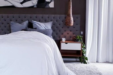 Non iron duvet covers, King size flat sheets sold separately