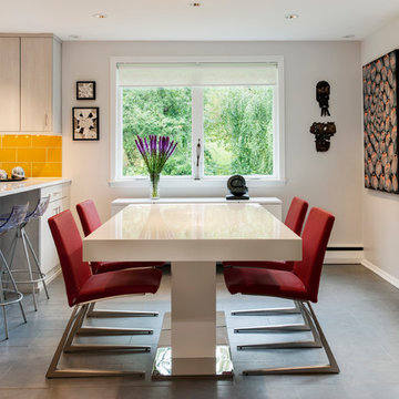 Modern Media Kitchen