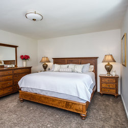 Glenn Bedroom Set - Products