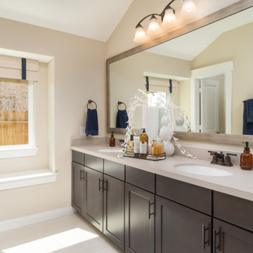 Houston, Texas | Balmoral - Journey Meridian Owner's Bathroom