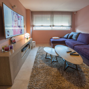 Home theater - contemporary home theater idea in Toulouse