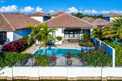 Mediterranean exterior home idea in Miami