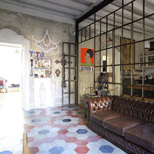 glass divider wall
