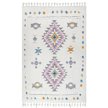 nuLOOM Nivian Shags Transitional Area Rug, White, 5'3"x7'6"