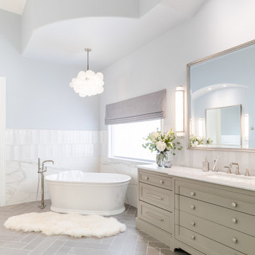 Riviera Restoration Primary Bathroom