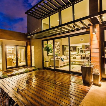 Copa de Oro, Exterior - Residential