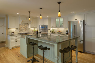 Example of a transitional kitchen design in Burlington