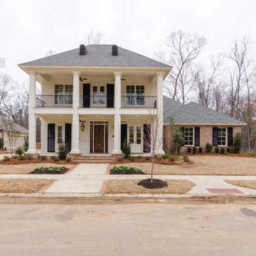 2116 Woodsong Lane