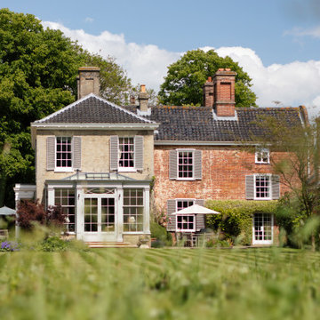 Georgian Country House Extended with a Beautiful Orangery