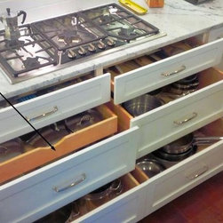 Condo Kitchen - Kitchen Drawer Organizers