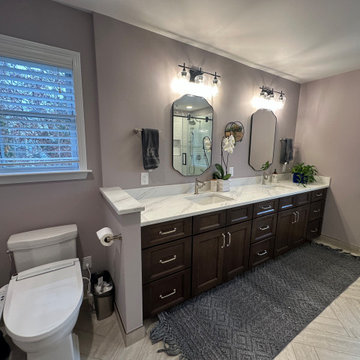 Chic and Homey Primary Bathroom