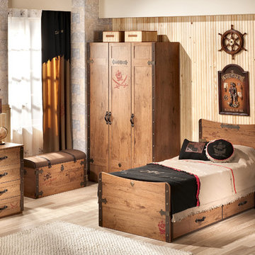 Pirate ship bedroom