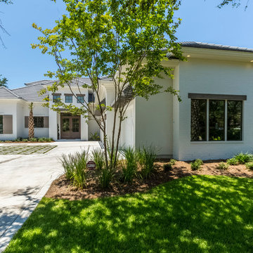 Beautiful Golf Course/Lakefront home in Regatta Bay Golf and Yacht Club