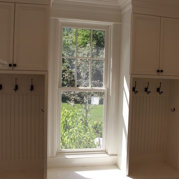 bench seats, lockers, cubbies Mudroom
