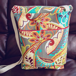 Large Cross-Body Tote Bag - Lifestyle And Leisure