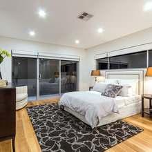 bedroom master
