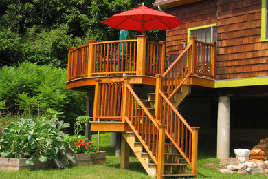 Arts and crafts porch idea in Burlington