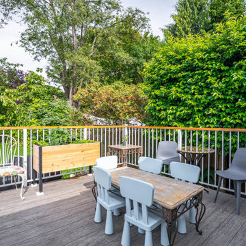 Extended Backyard Deck with Aluminum Railing – Kerrisdale Vancouver Exterior Ren