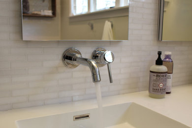Example of a trendy bathroom design in Boston