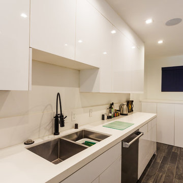 Double Basin Sink and Tall Pantry Cabinets