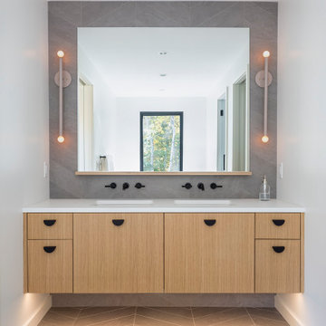 Scandinavian Modern Primary Bathroom Vanity