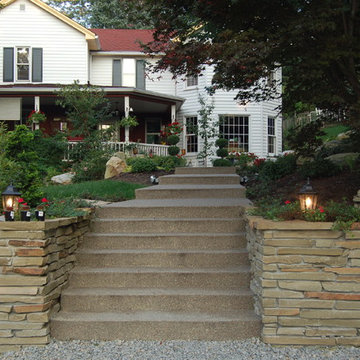 Retaining Walls & Pathways
