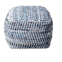 Pouf