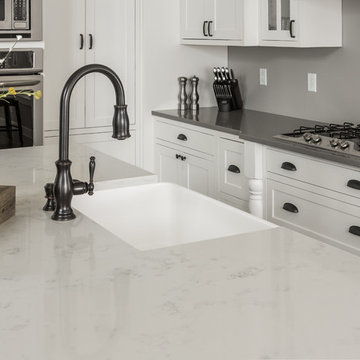 Carrarra Grigio Quartz Project