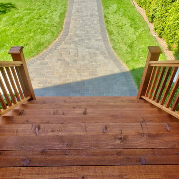 Cedar Front Stairs