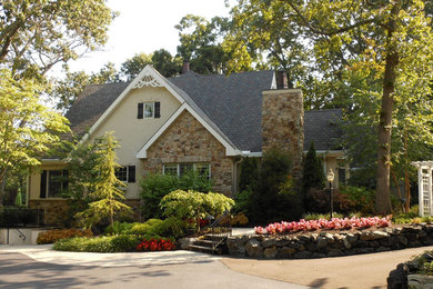 Traditional exterior home idea in New York