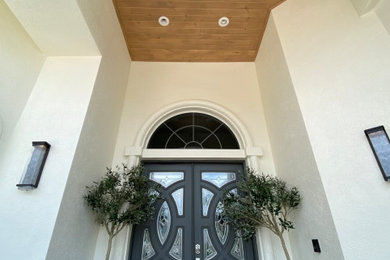 Example of an entryway design in Tampa