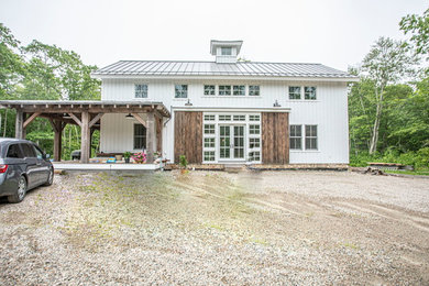 Cottage exterior home idea in Providence
