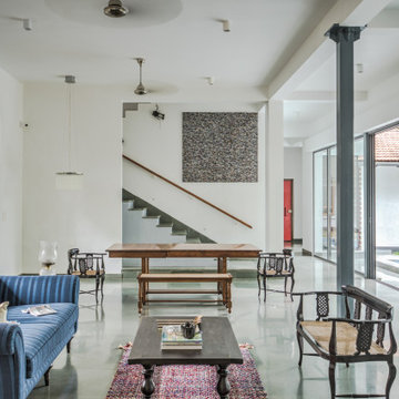 Inside the Living Room, Navovado