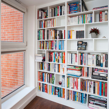 White melamine Random Bookcase