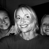 Vicky Simpson's photo