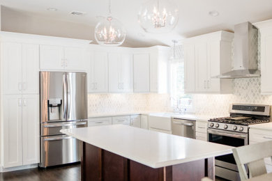 Inspiration for a timeless kitchen remodel in New York