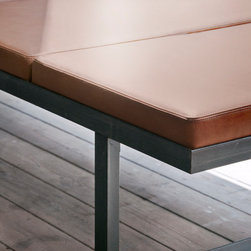 NR Daybed - Products