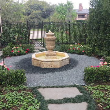 Water Features & Pools
