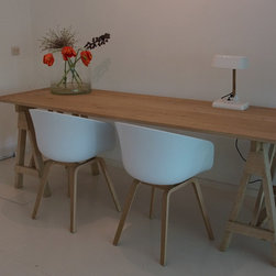 HENRI TRESTLE TABLE - Products