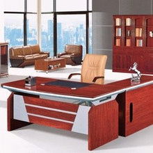 Modern Office Executive Wooden Desk!