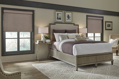 Example of a bedroom design in Miami