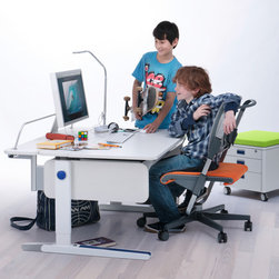 Champion Desk - Products