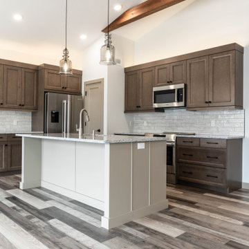 Saamis Heights Medicine Hat New Home
