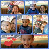 Au Rivera's photo