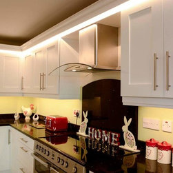 Shaker Painted White - Kitchen Products