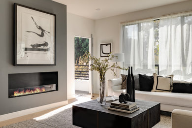 Inspiration for a modern living room remodel in Los Angeles