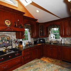 Maple Wood - Kitchen Cabinetry