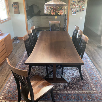 The Rustic Loft - Tables