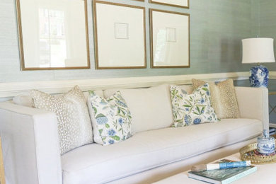 Example of a living room design in Atlanta